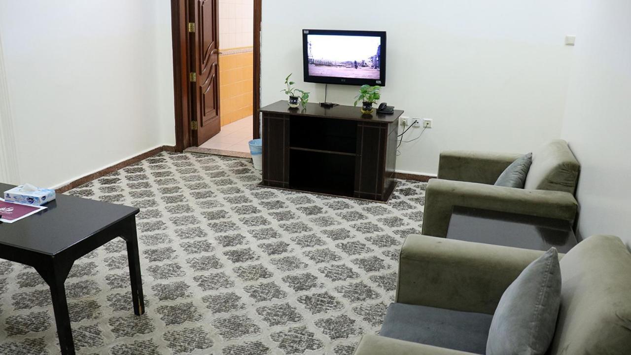 Al Farhan Hotel Suites Ar Riyad Esterno foto