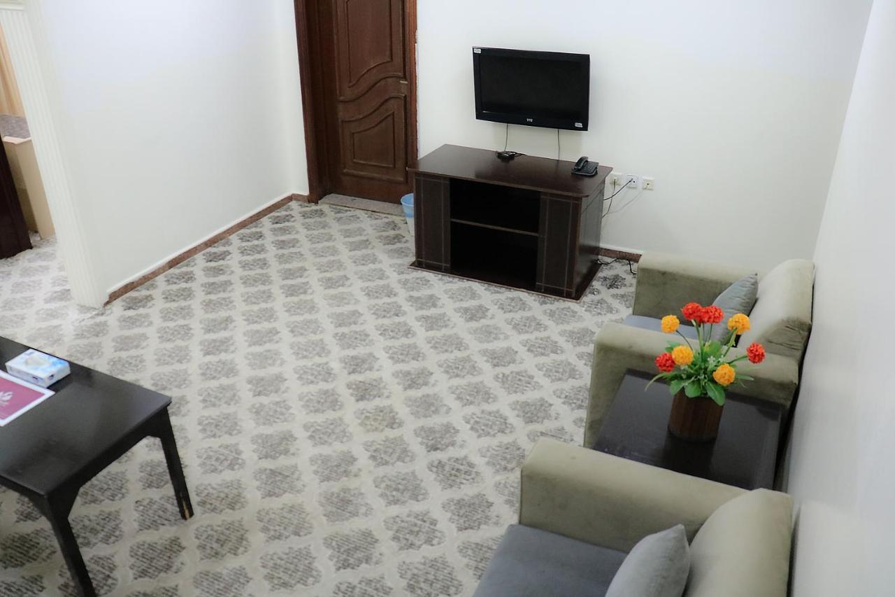 Al Farhan Hotel Suites Ar Riyad Esterno foto