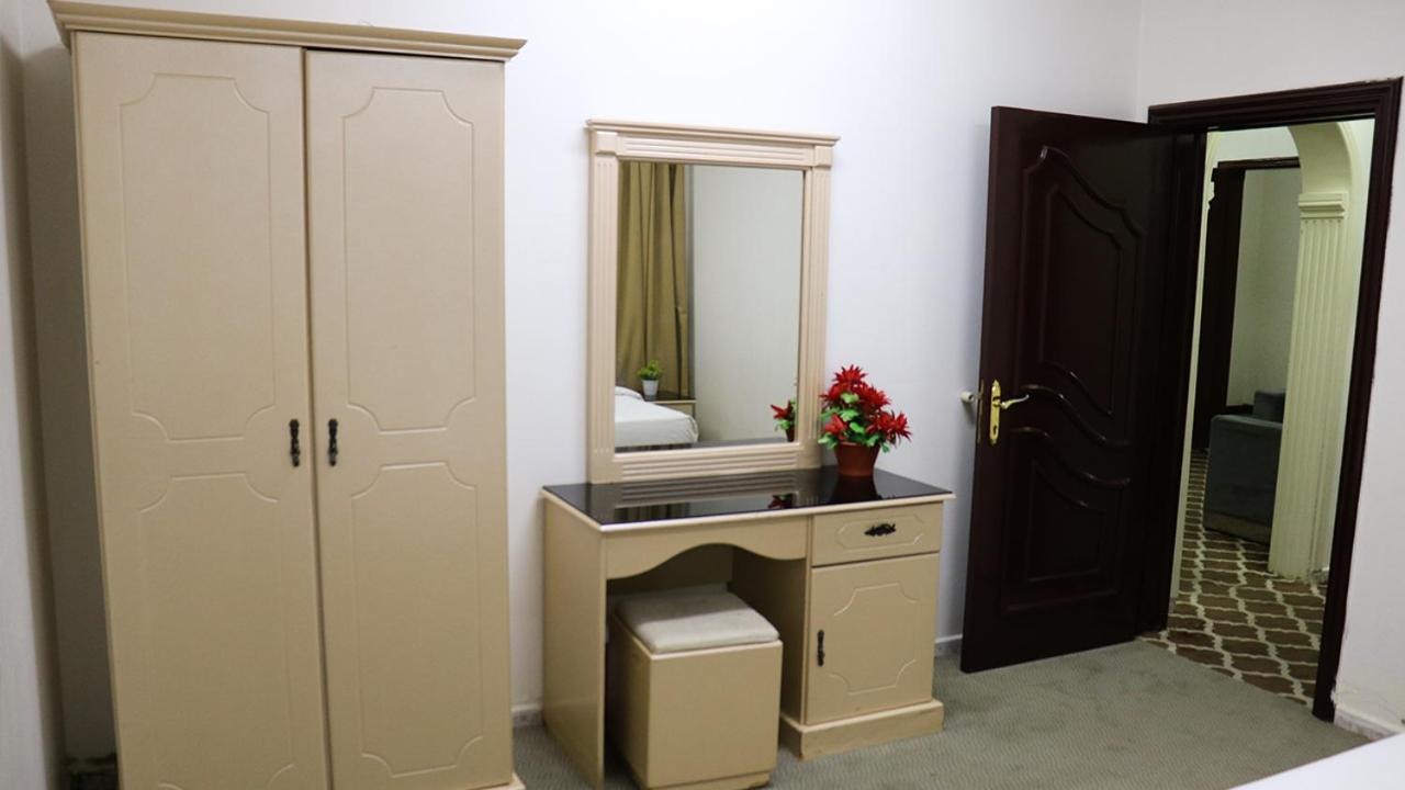 Al Farhan Hotel Suites Ar Riyad Esterno foto