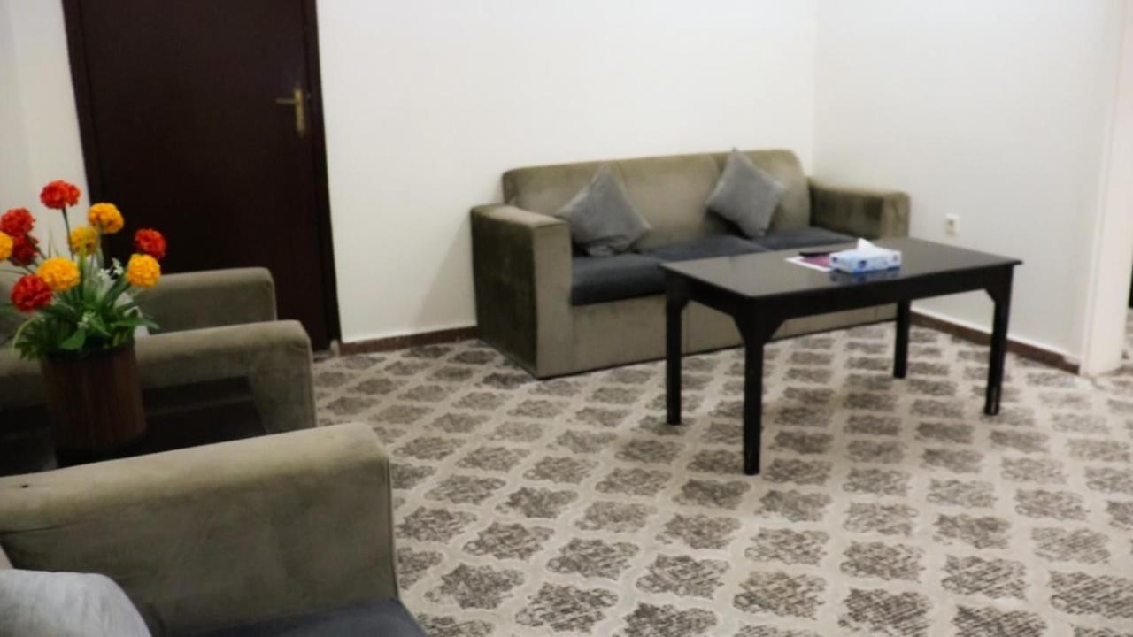Al Farhan Hotel Suites Ar Riyad Esterno foto