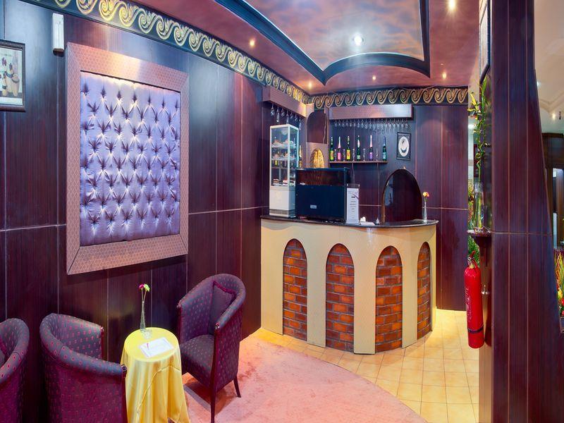 Al Farhan Hotel Suites Ar Riyad Esterno foto