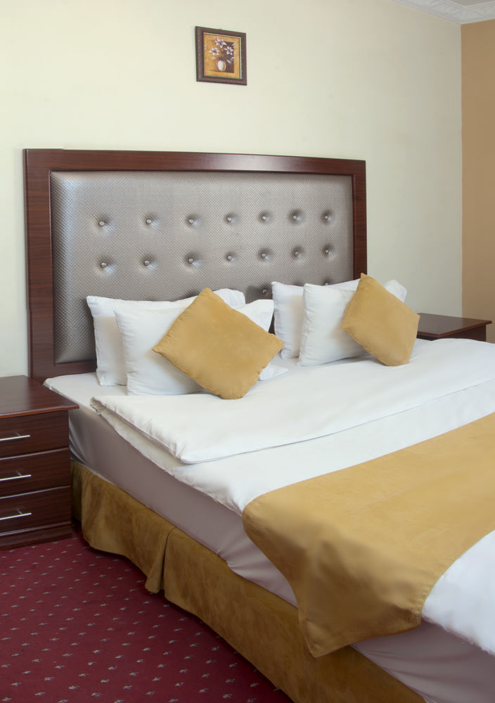 Al Farhan Hotel Suites Ar Riyad Esterno foto